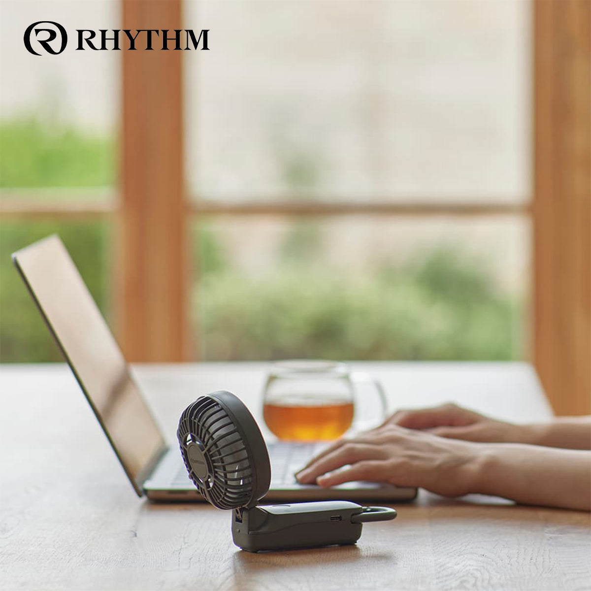 RHYTHM Silky Wind Mobile 3.2 勾掛式雙扇葉摺疊手提風扇