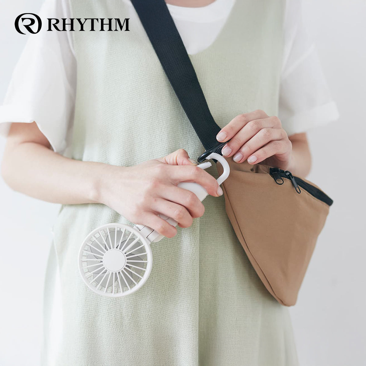 RHYTHM Silky Wind Mobile 3.2 勾掛式雙扇葉摺疊手提風扇